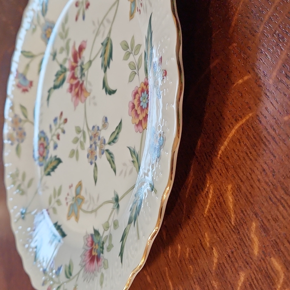 Floral plate and server - Picture 4 of 6
